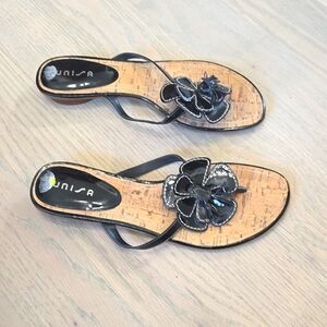 UNISA black flip flap size 9